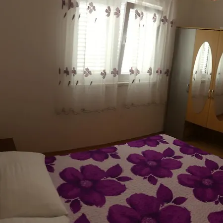 Kuca Zdenka * Tribalj