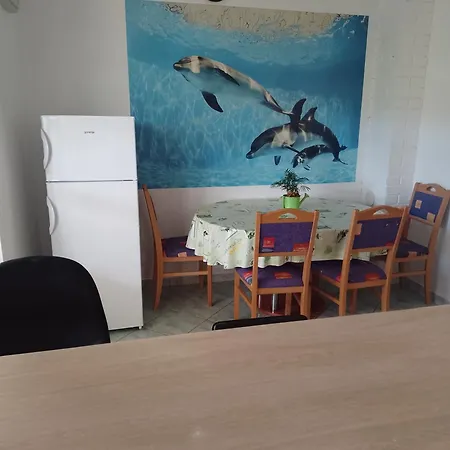 アパート Kuca Zdenka Tribalj