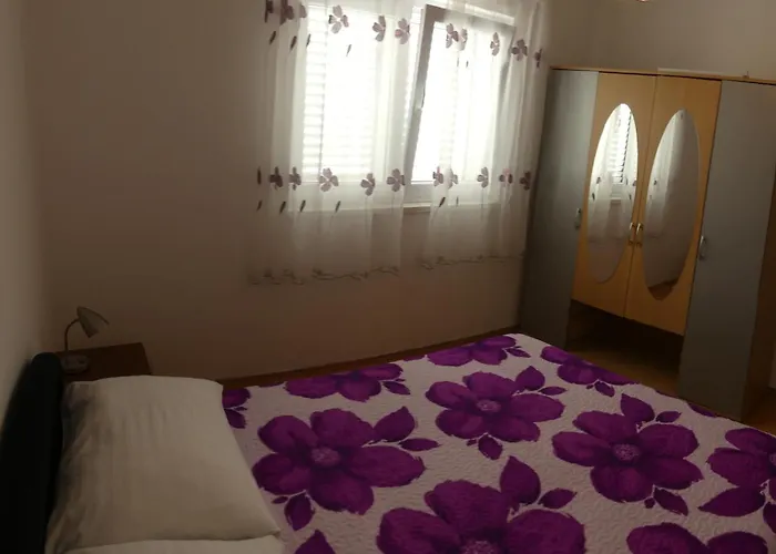 Kuca Zdenka * Tribalj